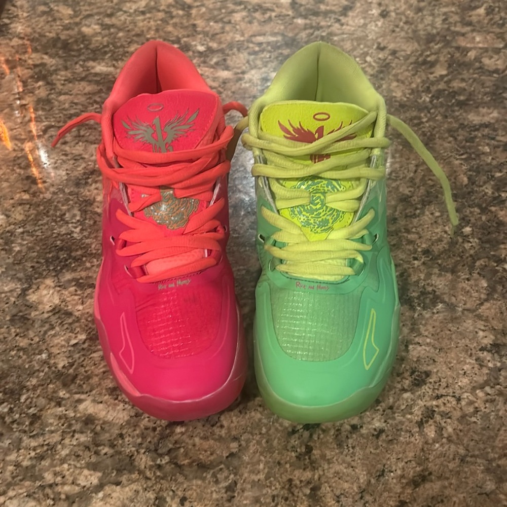 Melo Rick and Morty basketball shoes size 9.5 men